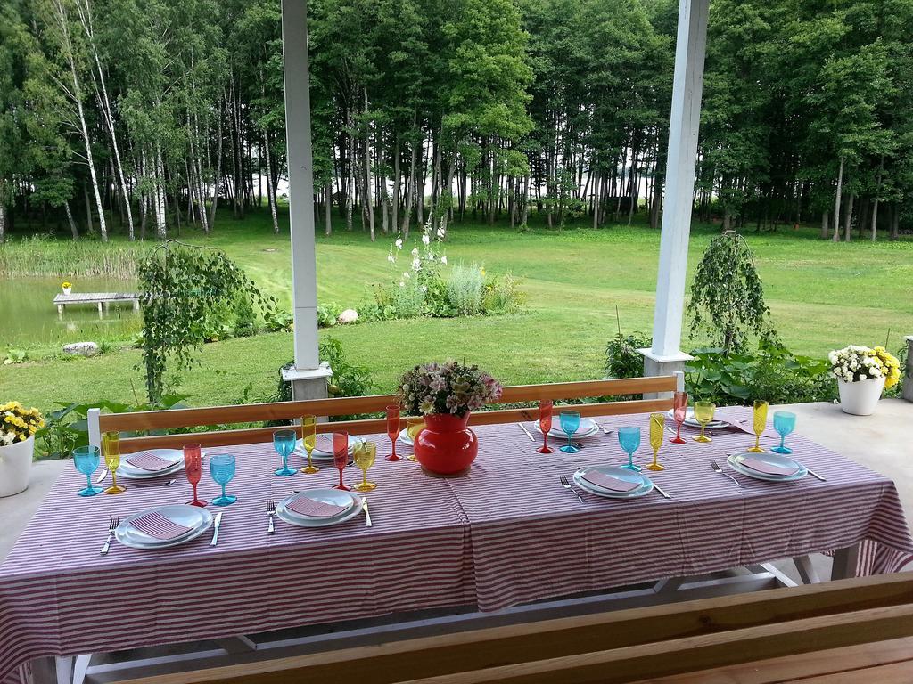 Lakeshore House Dvarcenai  Extérieur photo